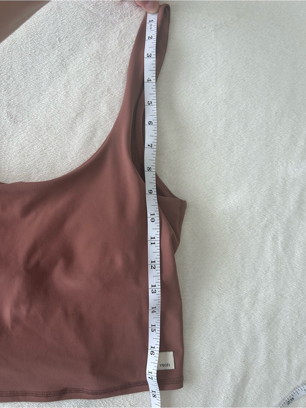Vuori Dusty Rose Padded daily tank top/camisole size medium - Picture 3 of 5